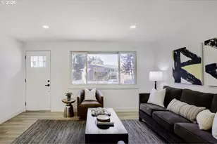 13389 Roseberry Ave, Oregon City, OR 97045 - Photo 6