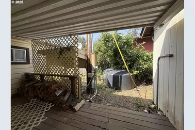 17813 Aqua Vista Ln, Brookings, OR 97415 - Photo 26