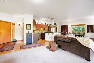 515 E 4th St, Hood River, OR 97031 - Photo 24