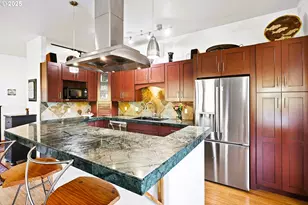 515 E 4th St, Hood River, OR 97031 - Photo 28