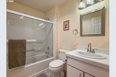 5225 Jean Rd #205, Lake Oswego, OR 97035 - Photo 16