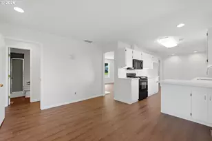 13001 NE Brazee St, Portland, OR 97230 - Photo 14