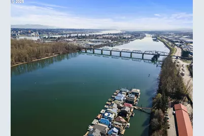 3939 N Marine Dr #8, Portland, OR 97217 - Photo 36