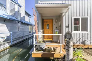 3939 N Marine Dr, Portland, OR 97217 - Photo 2