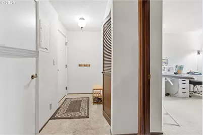 600 Cherry Dr #8, Eugene, OR 97401 - Photo 6