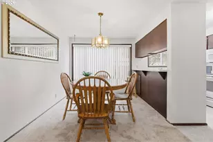 600 Cherry Dr, Eugene, OR 97401 - Photo 12