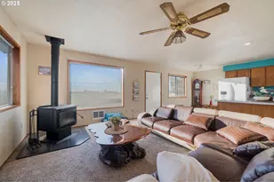 126 N Harbor St, Rockaway Beach, OR 97136 - Photo 4