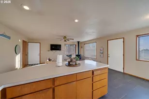 126 N Harbor St, Rockaway Beach, OR 97136 - Photo 8