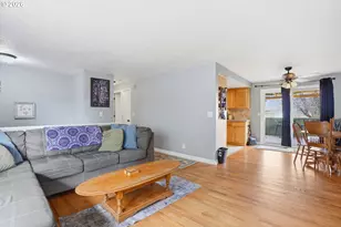 15150 SE Arista Dr, Milwaukie, OR 97267 - Photo 4