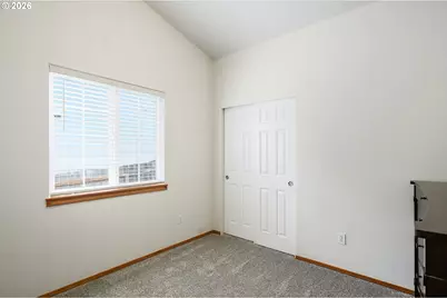 4645 L St, Washougal, WA 98671 - Photo 32