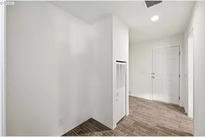 1423 31st St, Springfield, OR 97477 - Photo 32