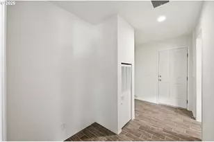 1423 31st St, Springfield, OR 97477 - Photo 32