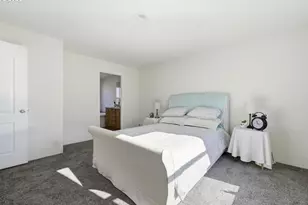 1423 31st St, Springfield, OR 97477 - Photo 18