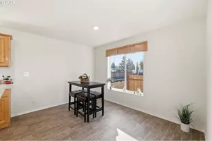 1423 31st St, Springfield, OR 97477 - Photo 16