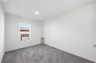 1423 31st St, Springfield, OR 97477 - Photo 26