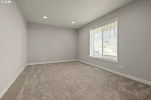 117 NW Cyn Crk Dr, McMinnville, OR 97128 - Photo 14