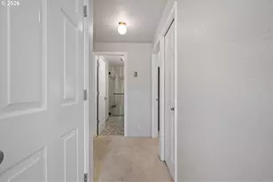 85 W 35th Pl, Eugene, OR 97405 - Photo 18