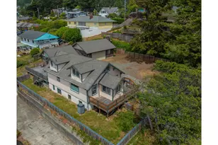 94255 3rd St, Gold Beach, OR 97444 - Photo 30