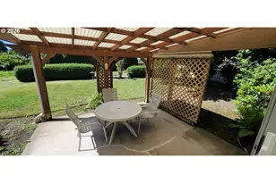 3220 Crescent Ave, Eugene, OR 97408 - Photo 24