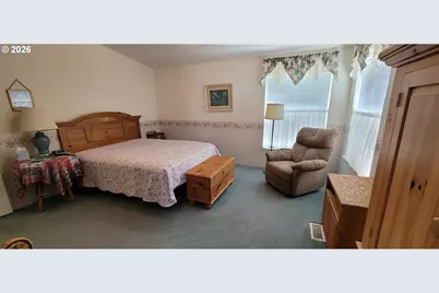 3220 Crescent Ave #62, Eugene, OR 97408 - Photo 14