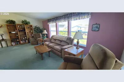3220 Crescent Ave #62, Eugene, OR 97408 - Photo 6