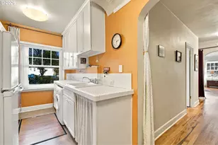 711 NE Randall Ave, Portland, OR 97232 - Photo 16