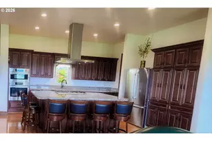 18700 NW Adcock Rd, Yamhill, OR 97148 - Photo 10