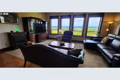18700 NW Adcock Rd, Yamhill, OR 97148 - Photo 4