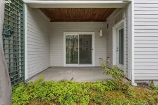 1710 S Harbor Way, Portland, OR 97201 - Photo 22