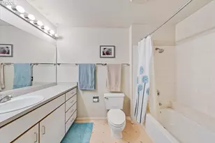 1710 S Harbor Way, Portland, OR 97201 - Photo 20