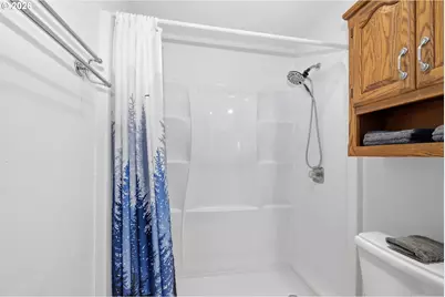 1369 City View St, Eugene, OR 97402 - Photo 28