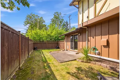 1369 City View St, Eugene, OR 97402 - Photo 34