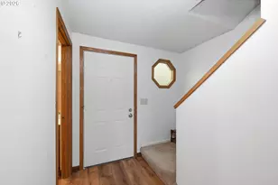 1369 City View St, Eugene, OR 97402 - Photo 16