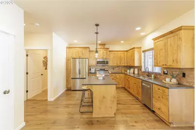 16802 Pony Express Way, Bend, OR 97707 - Photo 8