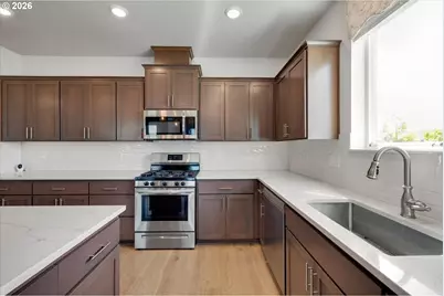 1917 N Hyssop St, Canby, OR 97013 - Photo 14