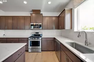 1917 N Hyssop St, Canby, OR 97013 - Photo 14