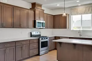 1917 N Hyssop St, Canby, OR 97013 - Photo 12