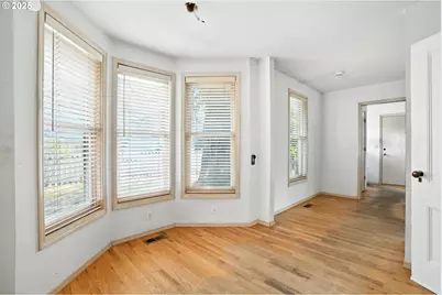 4272 SE Washington St, Portland, OR 97215 - Photo 18