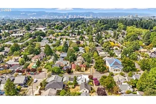 4272 SE Washington St, Portland, OR 97215 - Photo 46