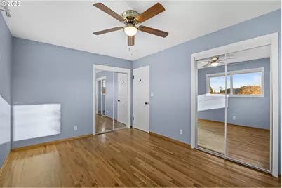 2488 W Lorraine Ave, Roseburg, OR 97471 - Photo 18