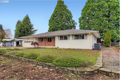 660 NE 20th Ave, Canby, OR 97013 - Photo 2