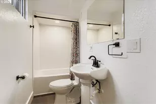 660 NE 20th Ave, Canby, OR 97013 - Photo 28