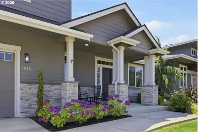 1582 Deschutes Ave, Eugene, OR 97408 - Photo 2