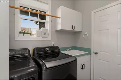 5476 NW Meadowlands Ter, Portland, OR 97229 - Photo 30