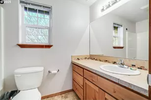 461 E Airpark Way, Newberg, OR 97132 - Photo 28