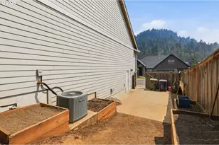 6199 Graystone Loop, Springfield, OR 97478 - Photo 44