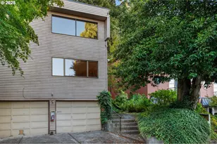 2376 SW Cedar St, Portland, OR 97205 - Photo 2