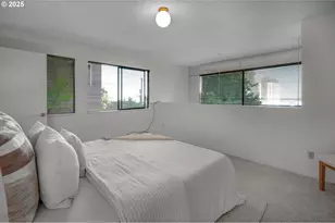 2376 SW Cedar St, Portland, OR 97205 - Photo 20