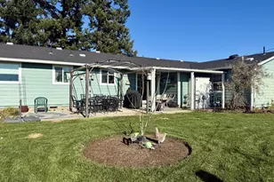39340 Shelburn Dr, Scio, OR 97374 - Photo 24