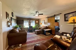 39340 Shelburn Dr, Scio, OR 97374 - Photo 16